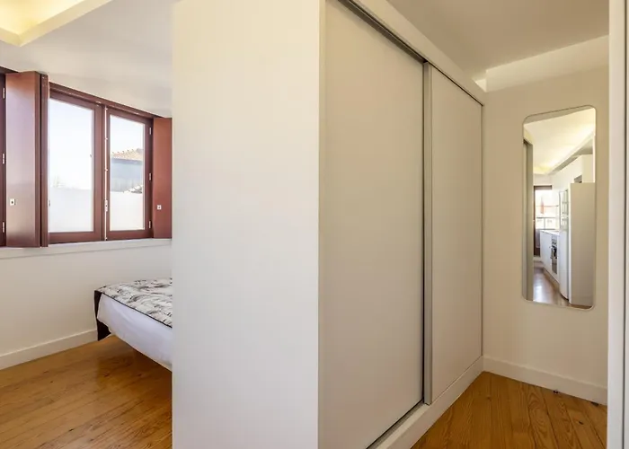 Try - Sao Lazaro * بورتو