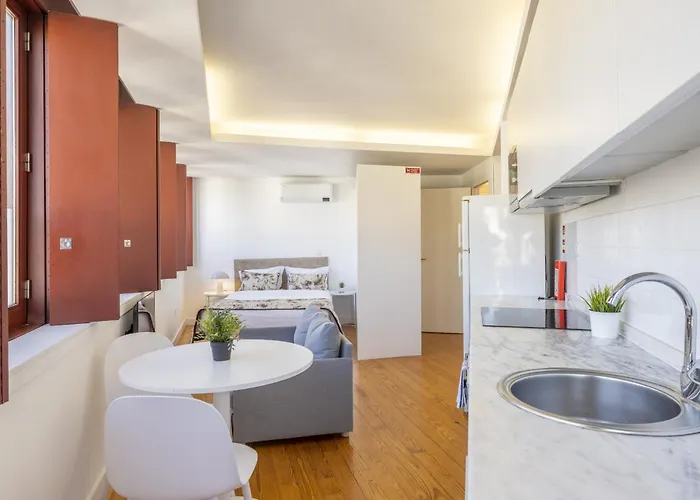 Try - Sao Lazaro * بورتو